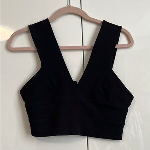 DYNAMITE Black V-Neck Crop Top Lined, Size M